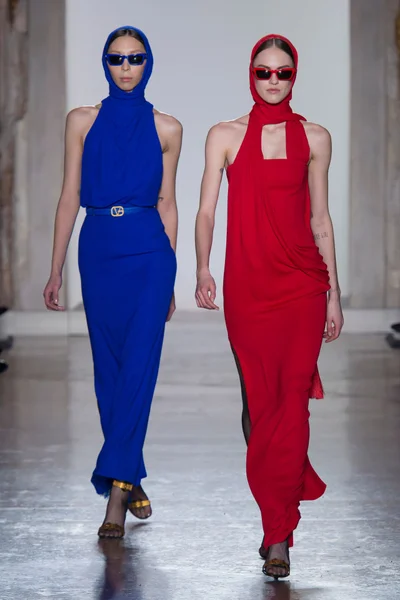 Look 42
